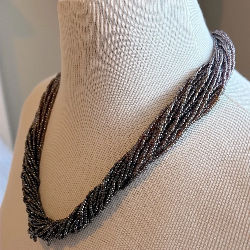Elegant ombré Purple and Brown Beaded Fare Trade Necklace - Picture 5 of 8